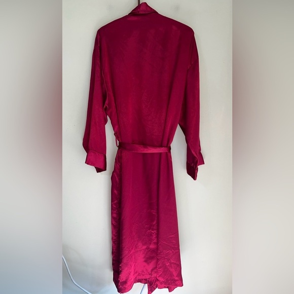 Victoria’s Secret Gold Label Long Robe in Red with Belt Large - Picture 5 of 5